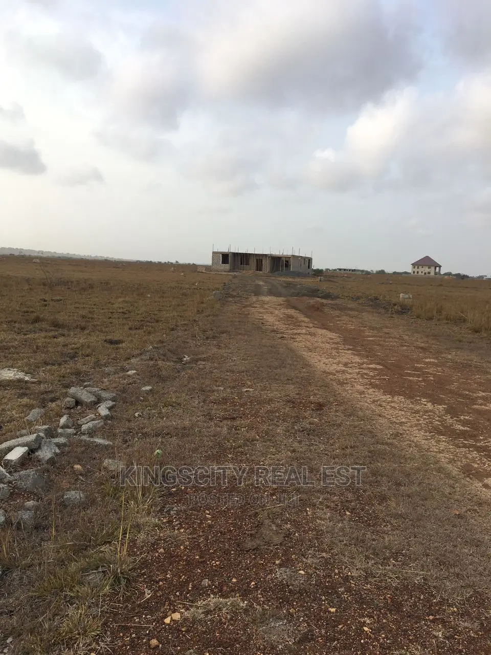 High Grade Litigation Free Estate Land