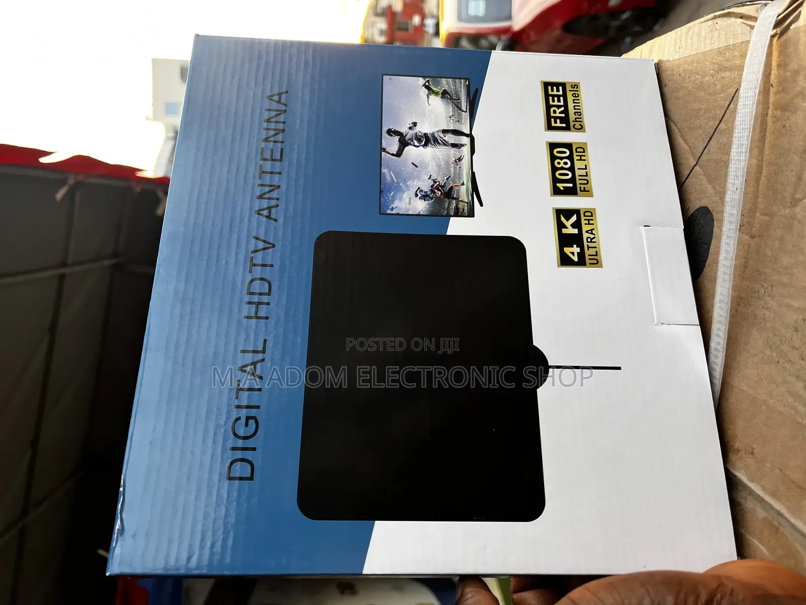 Digital Hdtv UHD Indoor Antenna With 5v Power Booster