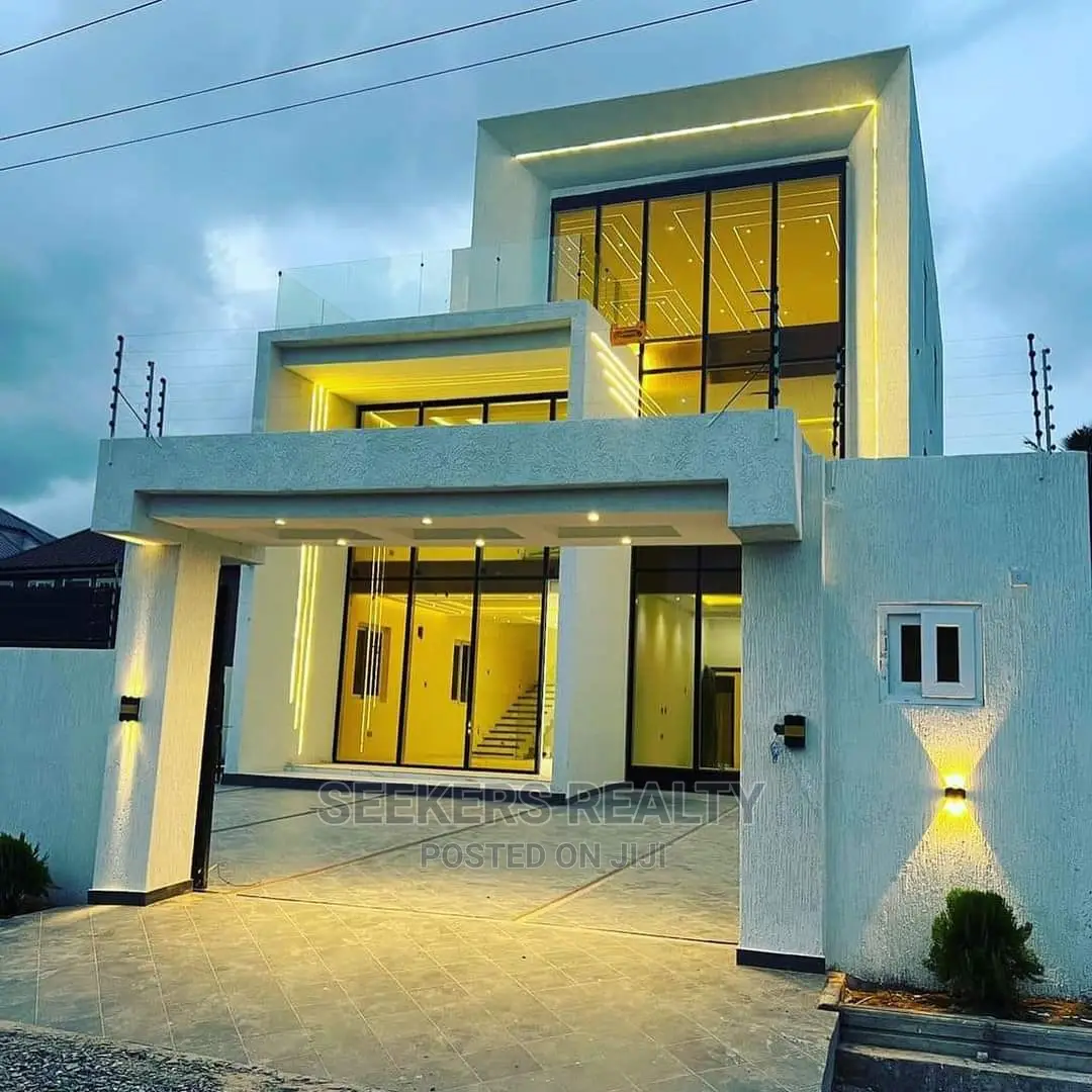 4bdrm House in Seekers Realty, East Legon for Sale