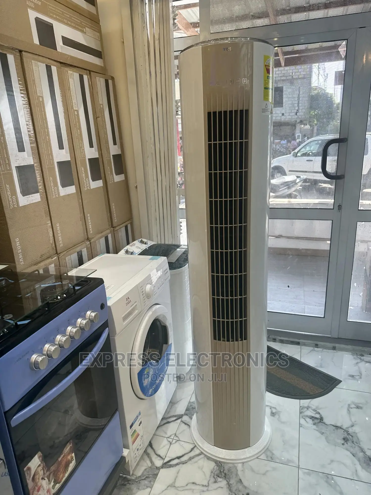 Soft Care Air Swings AC Floor TCL 2hp Standing