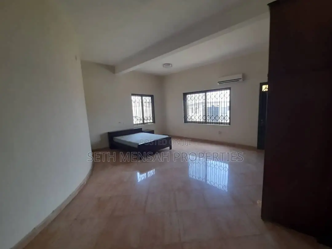 5bdrm Mansion in Skm, Villa Victoria Hotel for Rent