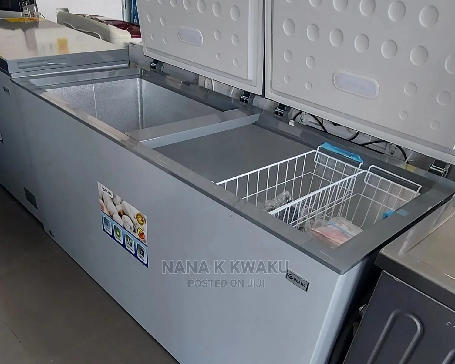Pearl Pcf610 Double Door Freezer Silver