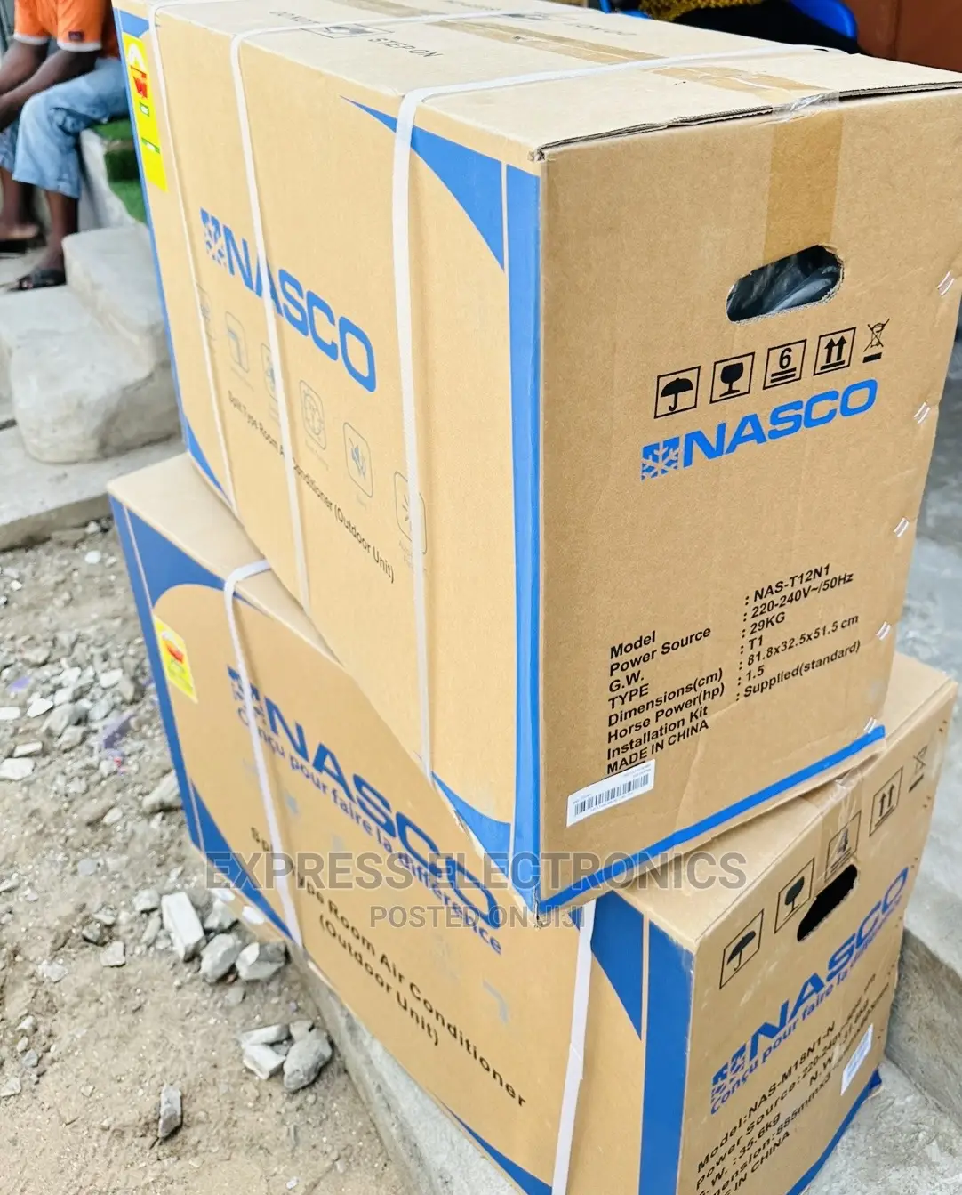 2.5hp Nasco Enjoy Consistent Powerful Airflow Mirror AC