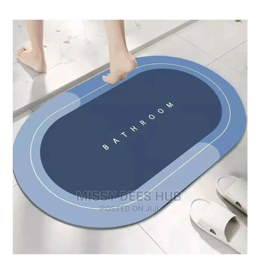 Super Absorbent Bathroom Mat - Medium Sized