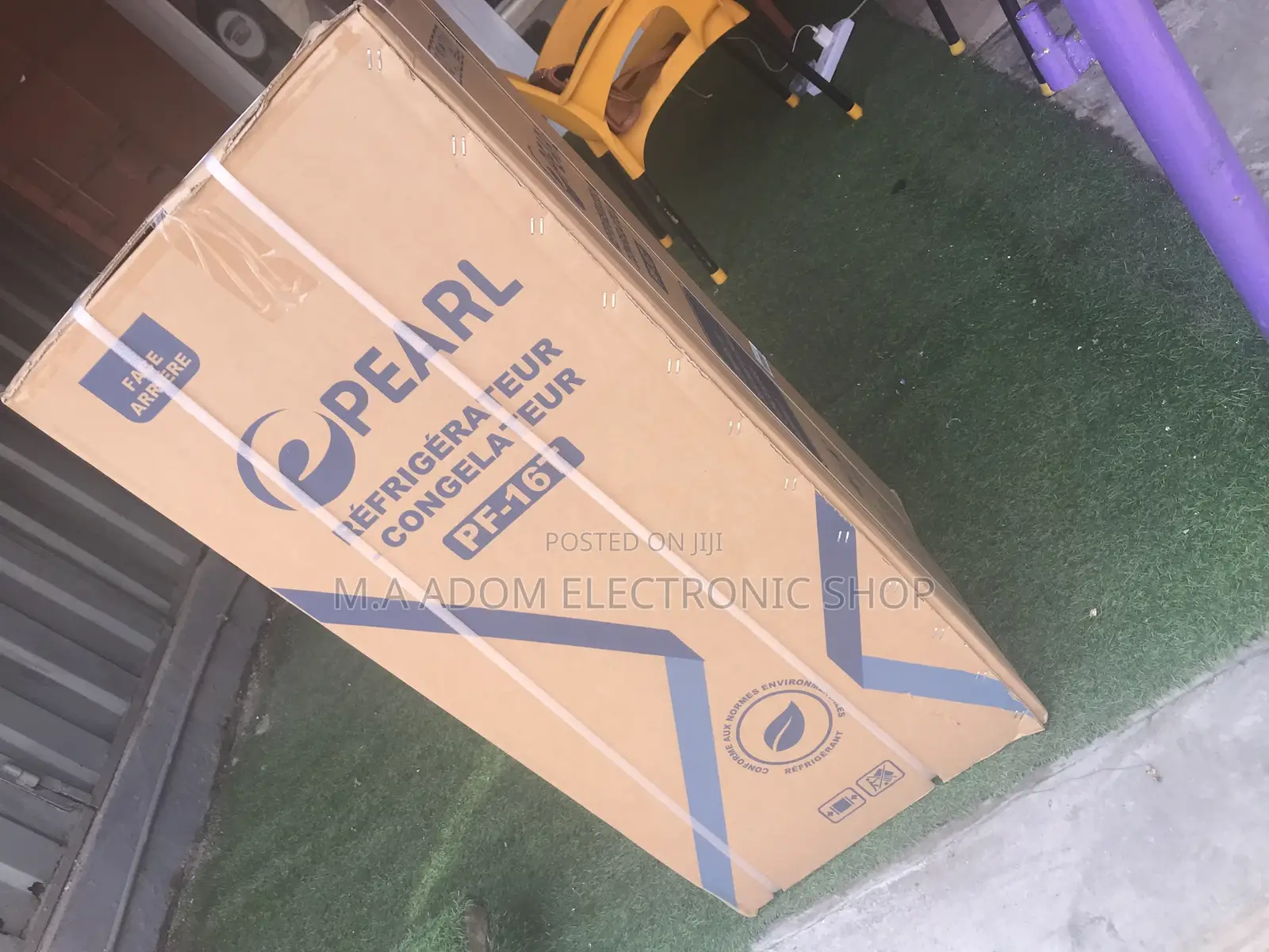 Well Known Pearl PF-16T Table Top Double Door Refrigerator