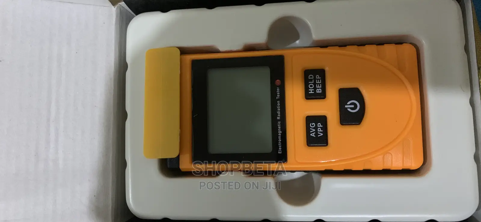 Radiation Meter/Dosimeter /EMF METER