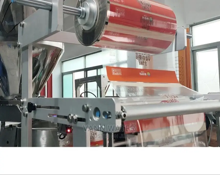 Powdered Punch Packaging Machine