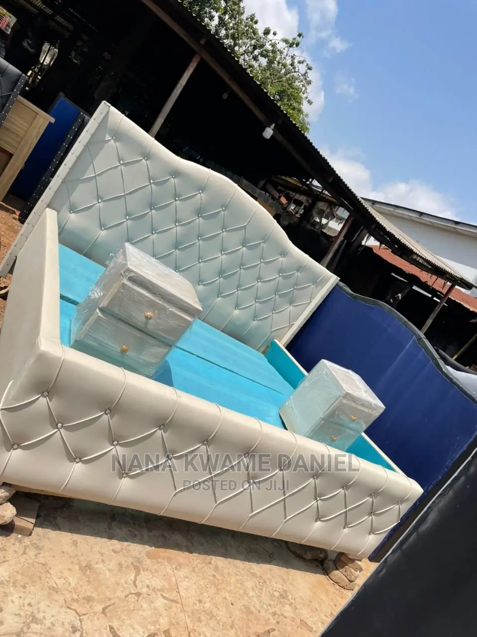 King Size 🛌 Bed Frame
