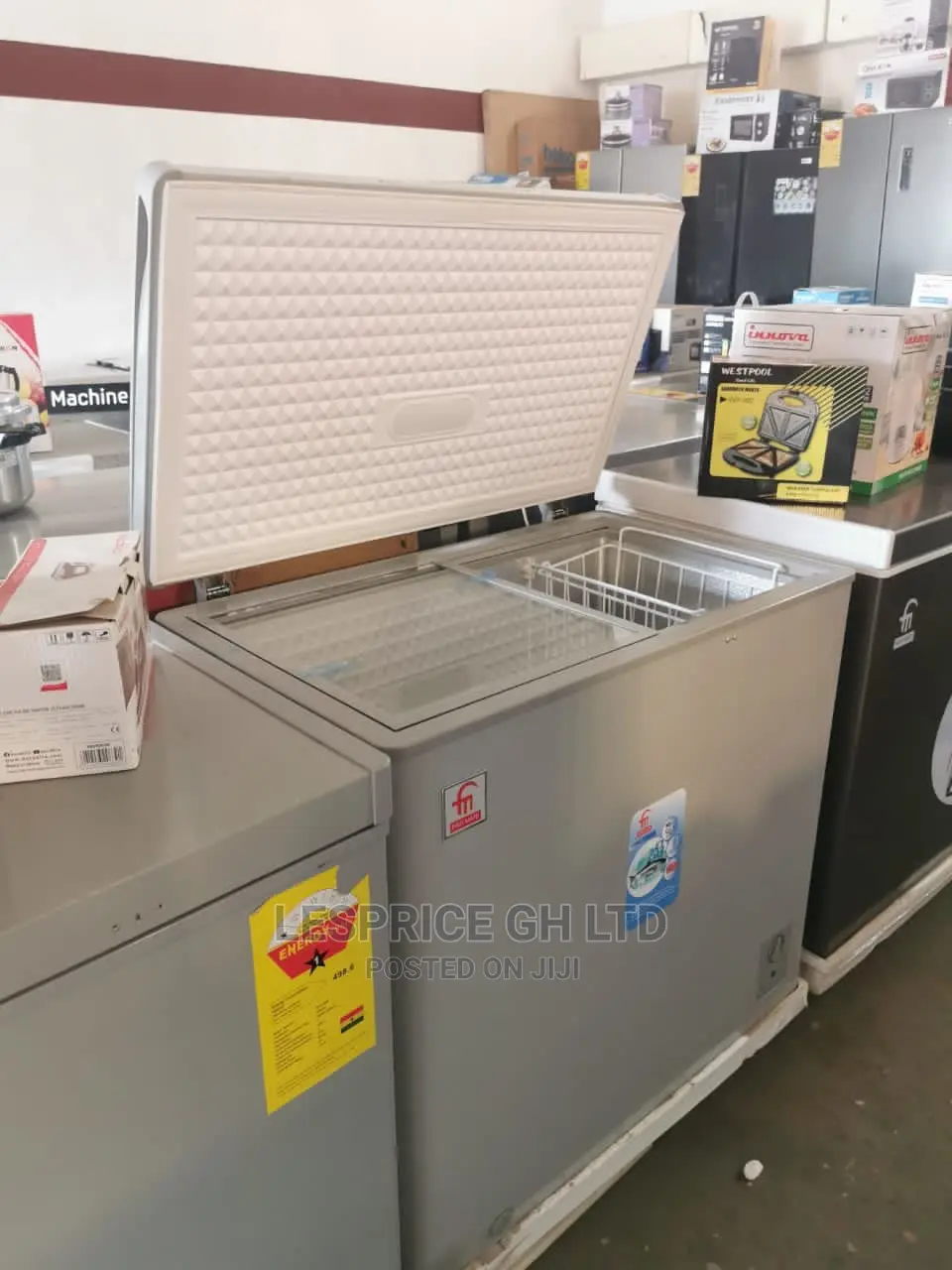 Fairmate Special Chest Freezer 200L