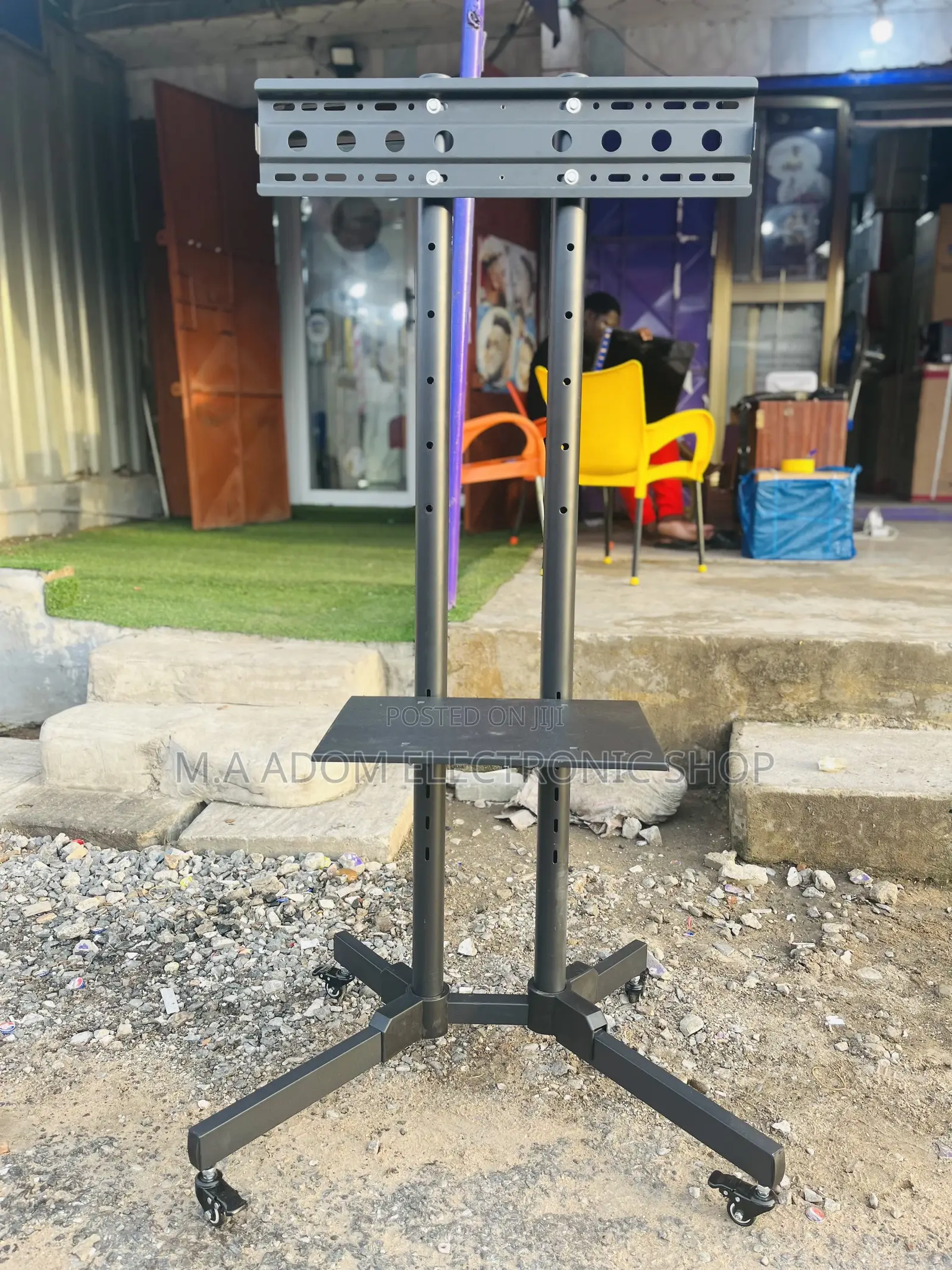 Tv Stand With Lower Shelf 32”-70”