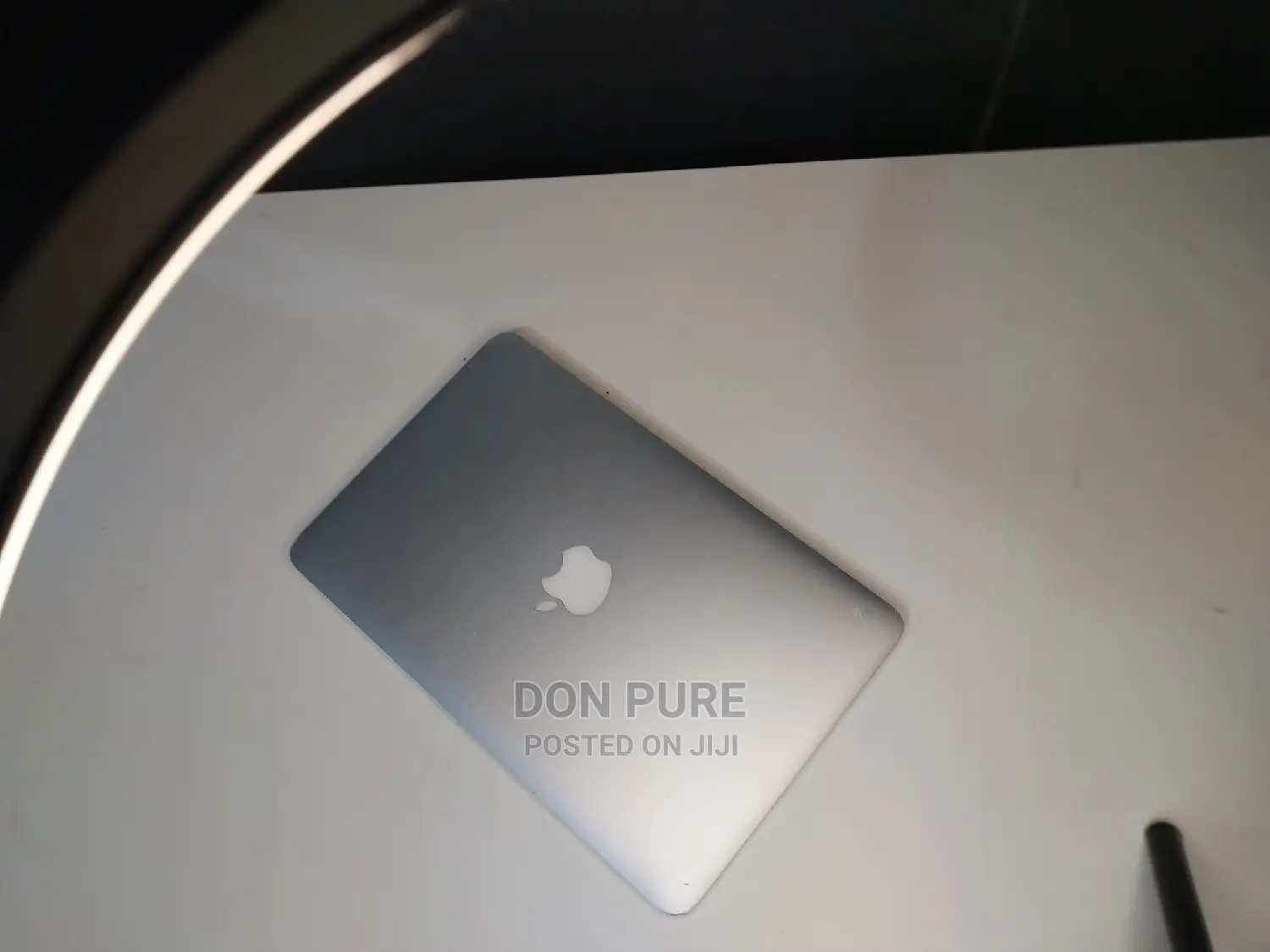We Swap With All Your Broken Screens Macbooks.2016 and Above