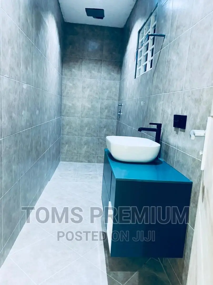 3bdrm House in New Legon, Ashaley Botwe for Sale