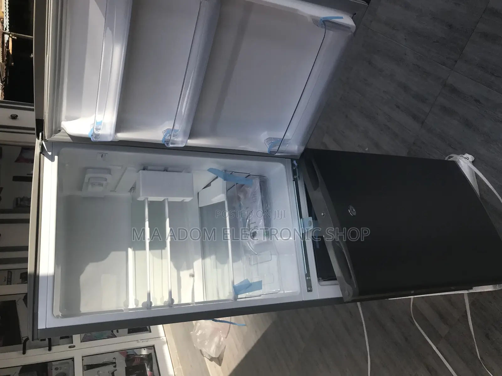 Classic Rainbow RF-200B 140 Liters Fridge