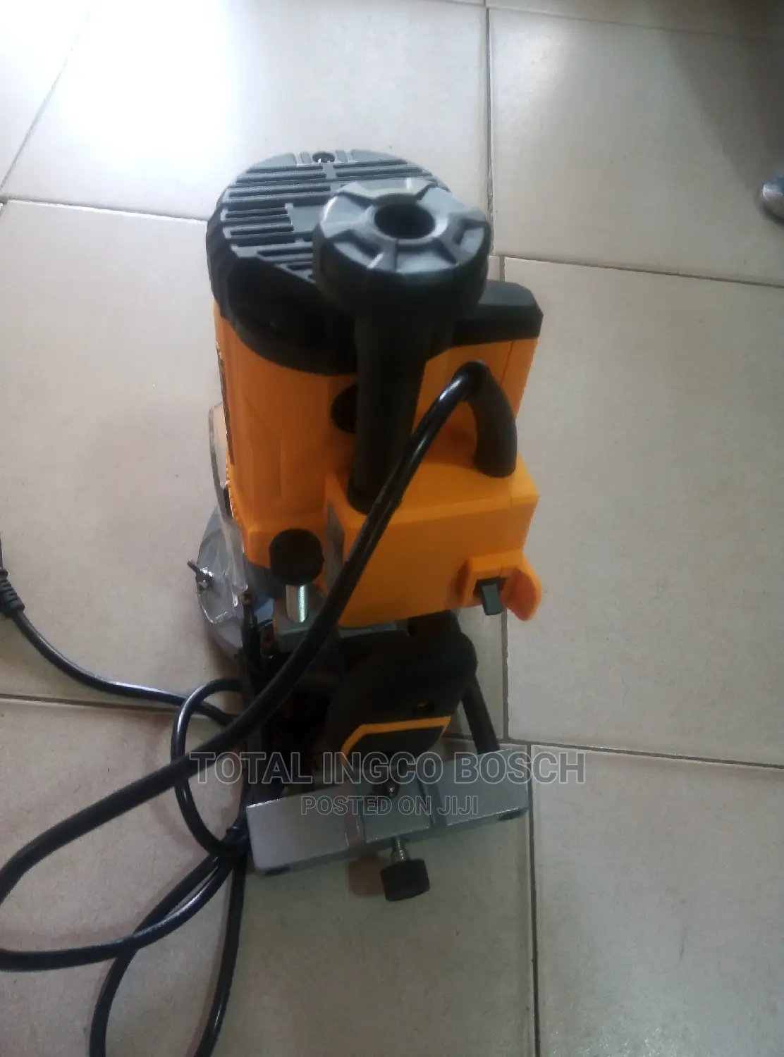 Router Machine 2200watt (Ingco)