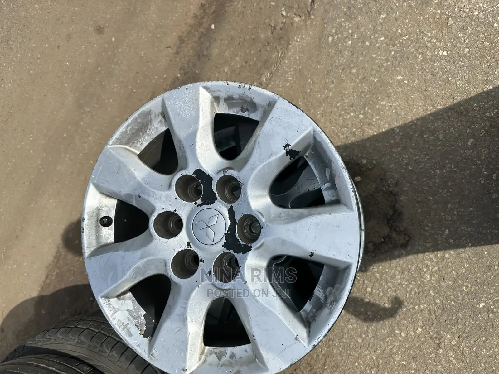Mistubushi Home Used Six Holes