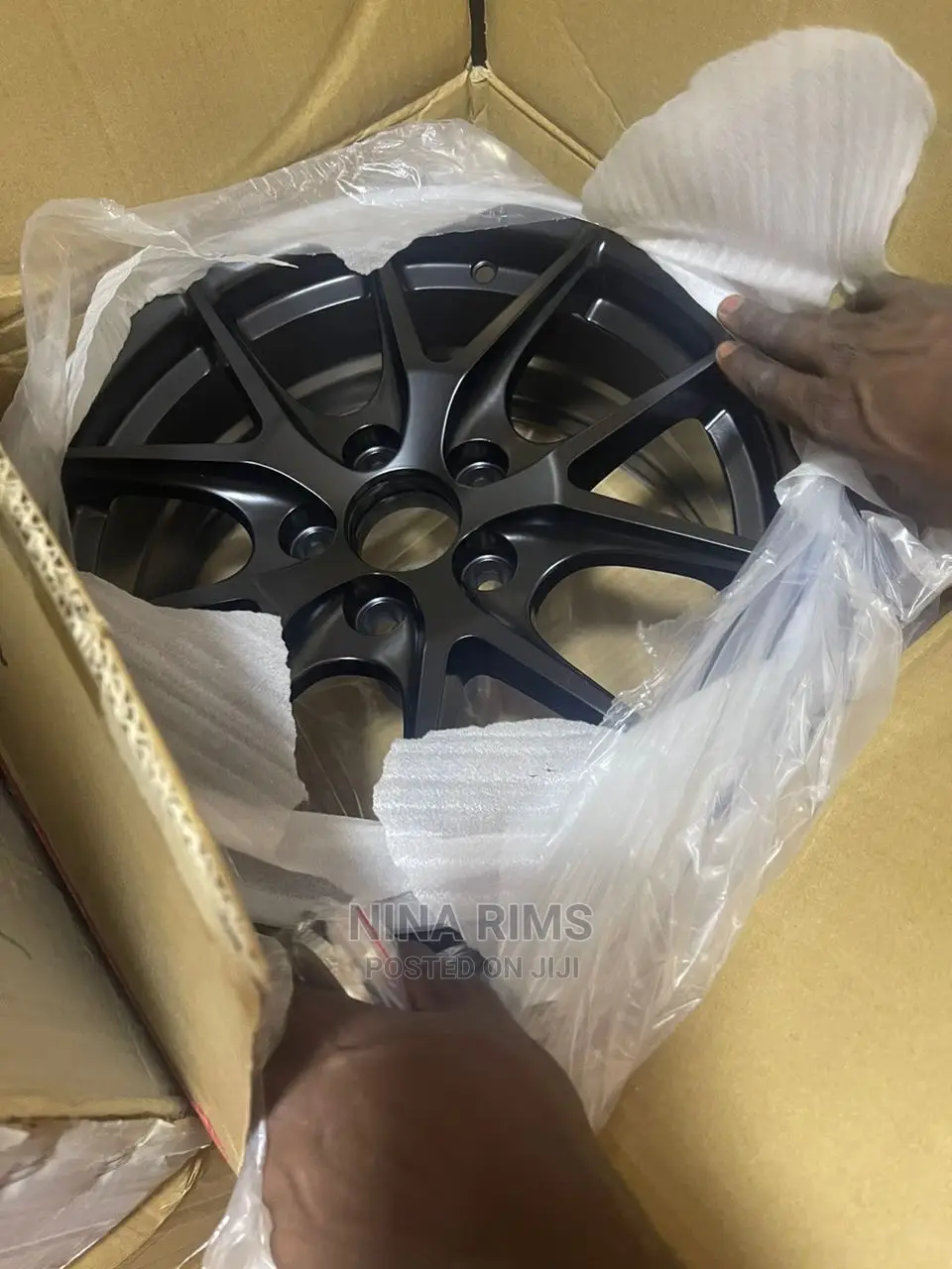 All Black Rims Available in Both New and Used