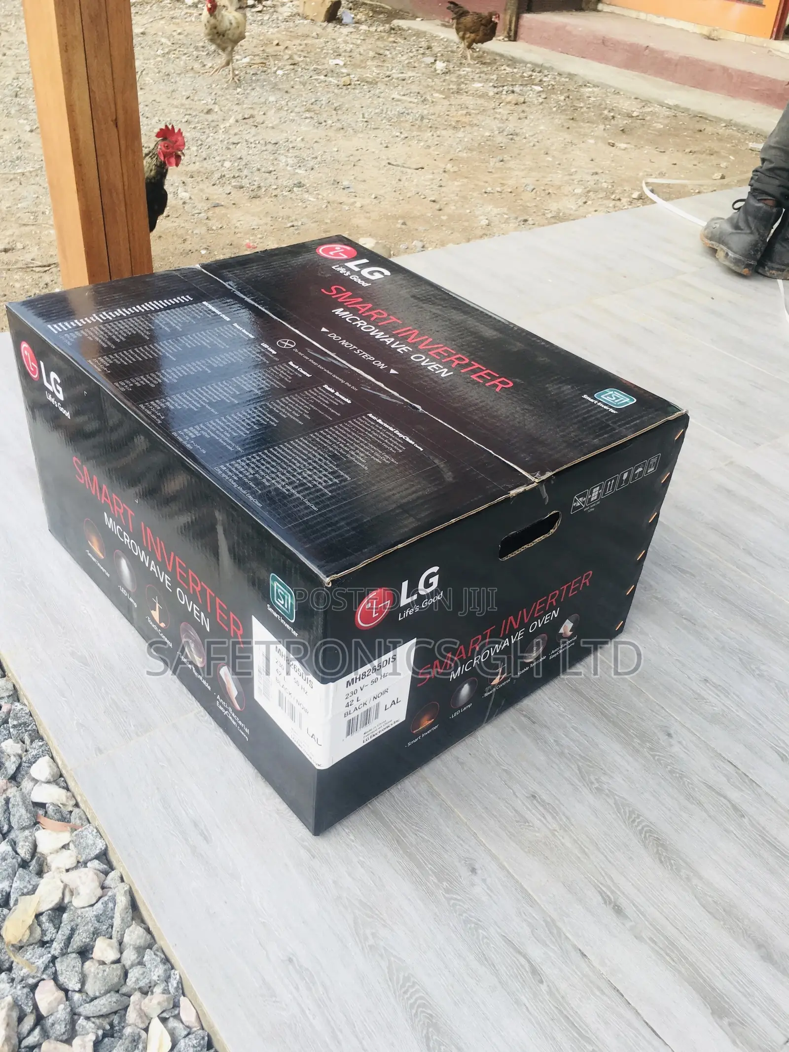 LG 42 Litres Black Smart Inverter Microwave(MH8265DIS)