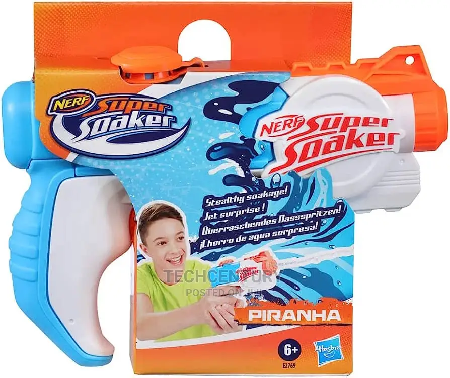 Super Soaker Piranha Water Blaster Gun