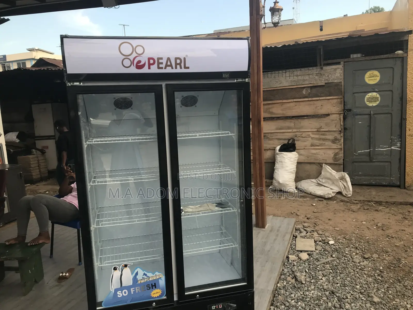 Nice Pearl PVC 73 568litres Display Fridge