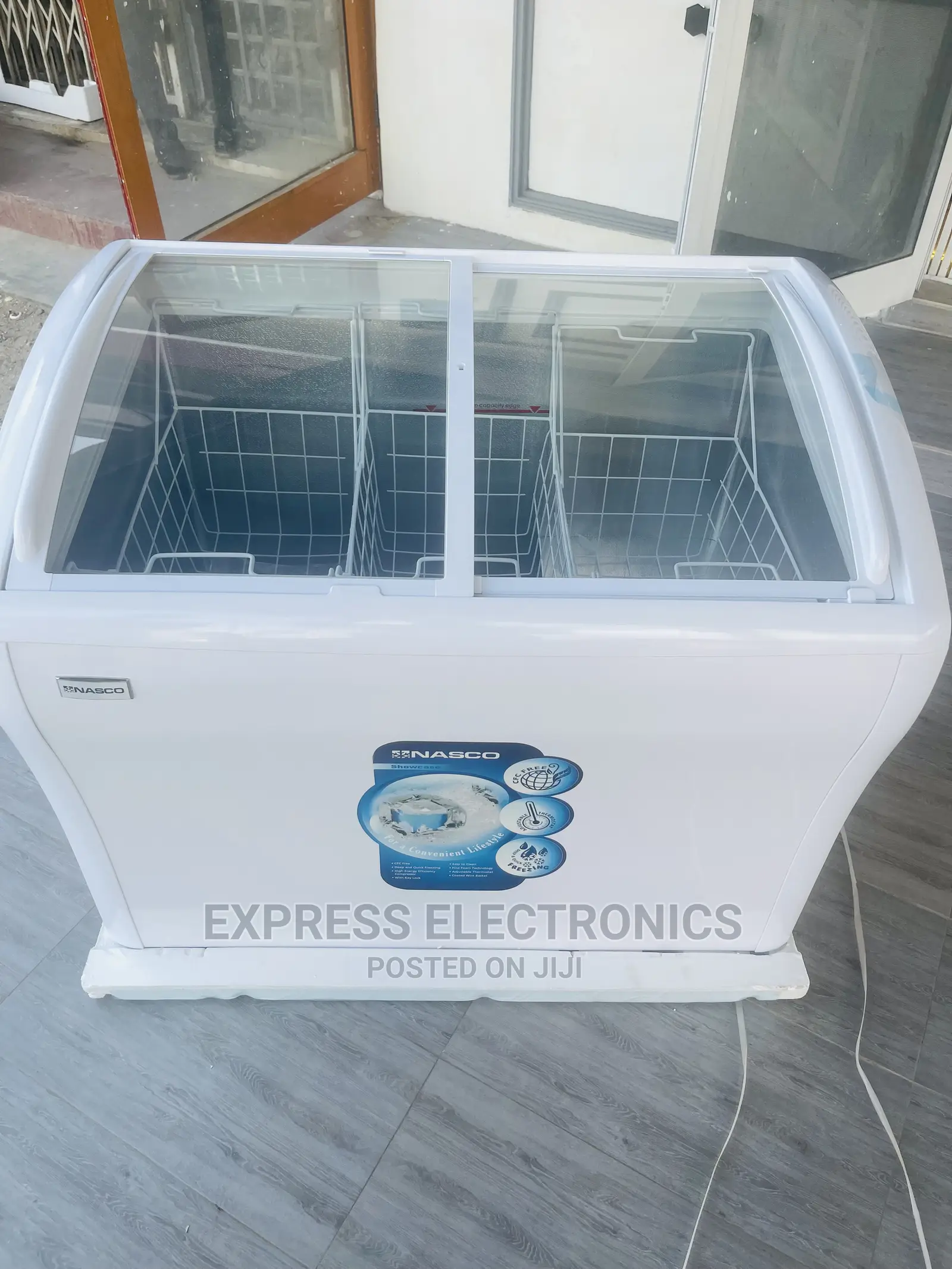 Temperature Range From High Nas-Fs400g Nasco Display Freezer