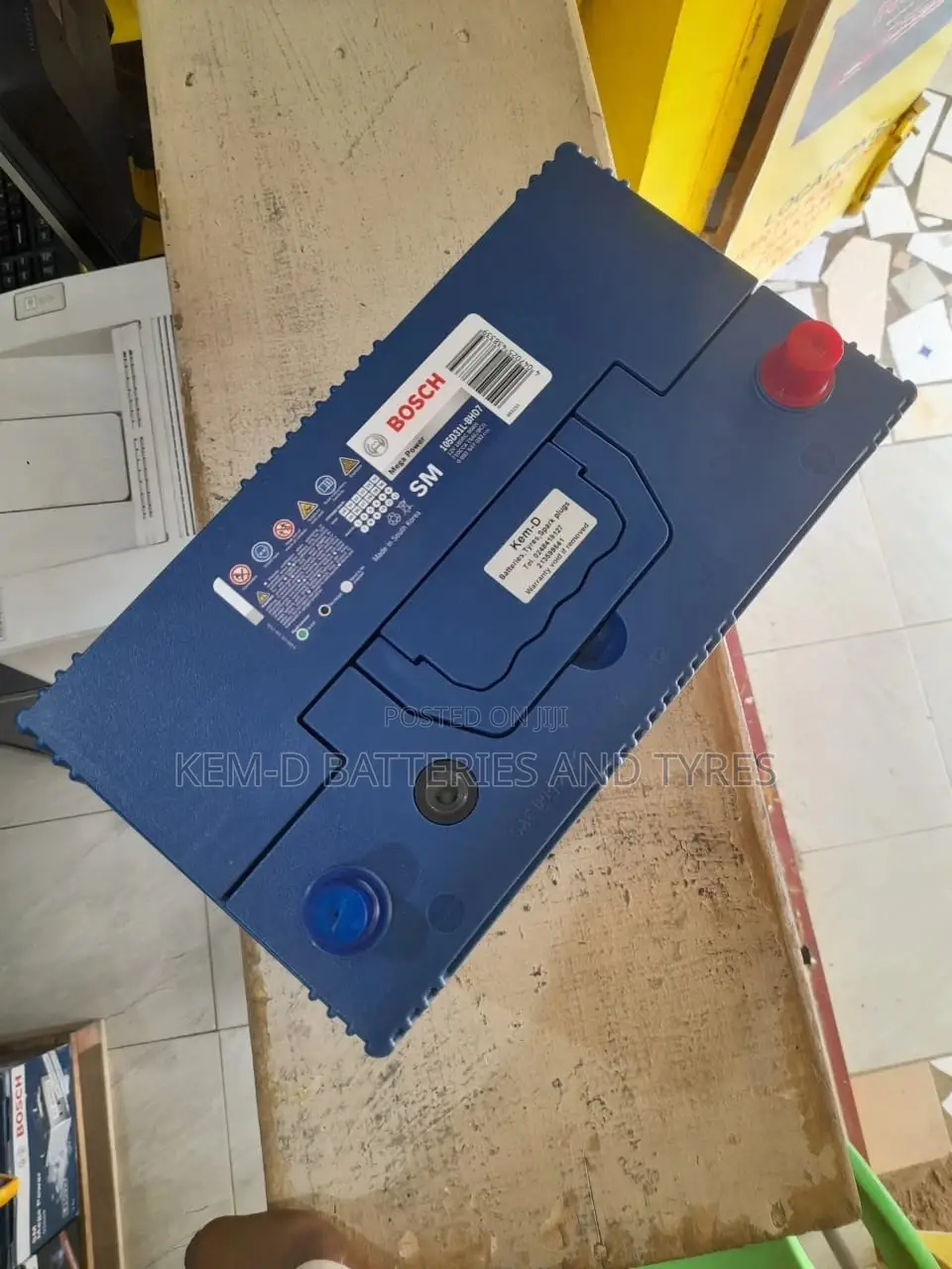 17 Plates Bosch Car Battery - 90ah 12V