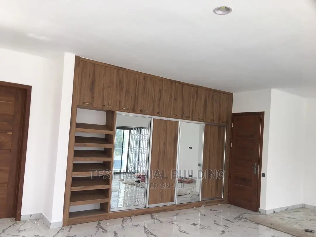 8bdrm House in Testimonial Building, American House for Sale