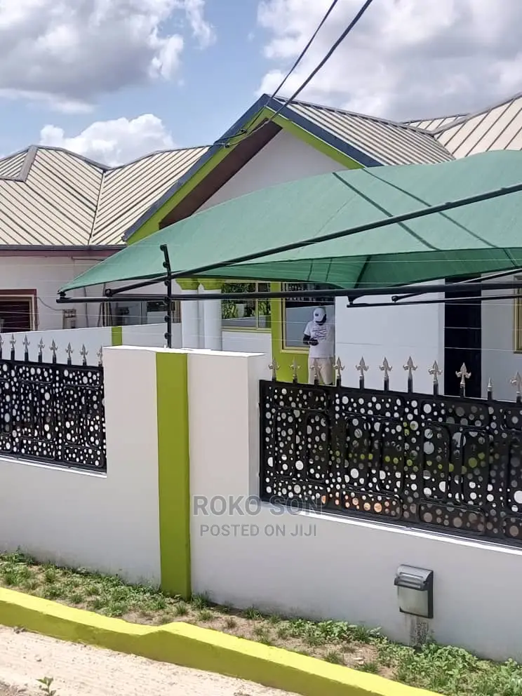 3bdrm House in Dr Roko, Haatso for sale