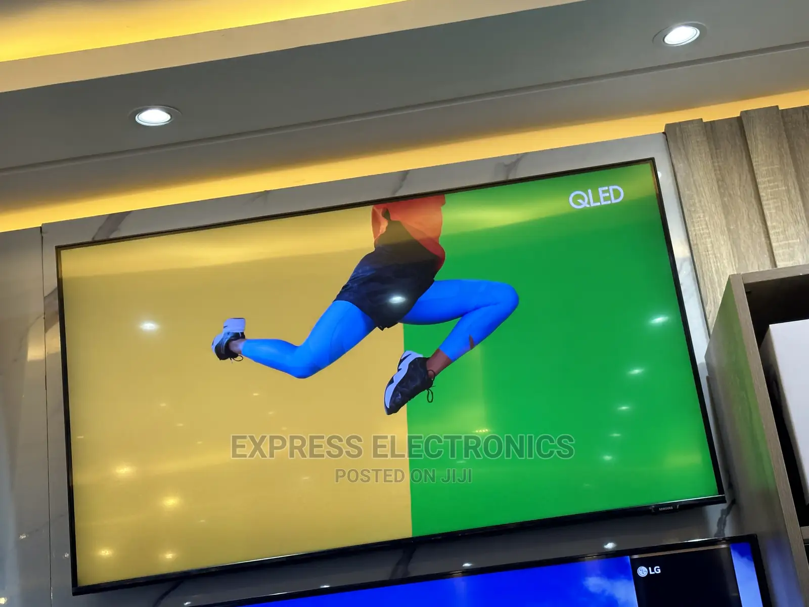 Perfect and Elegant Design Samsung 50Q60A(QLED )UHD Tv