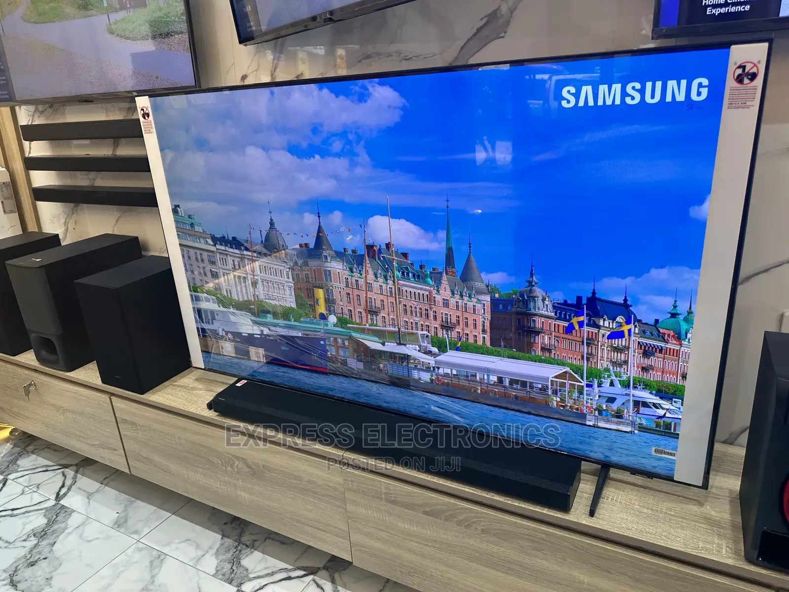 75BU8572 Powerful Dynamic And Clear Image Samsung UHD Tv