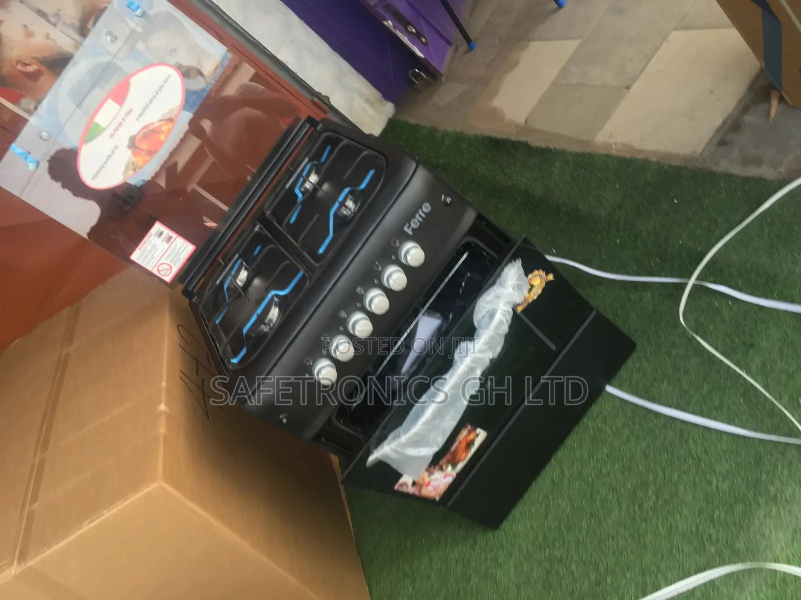 Black Ferre 4BURNER Gas Oven With Grill