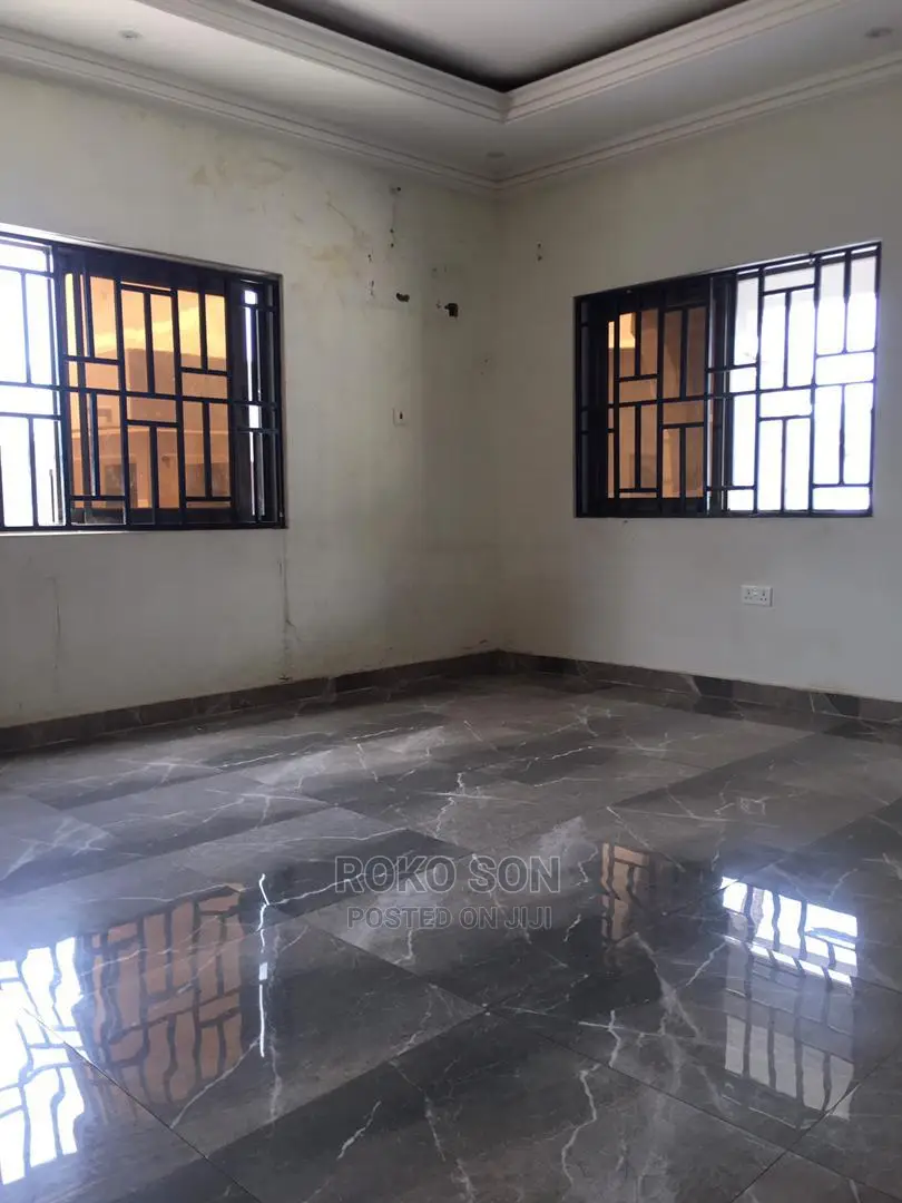 2bdrm Apartment in Dr Roko, Ablekuma for rent