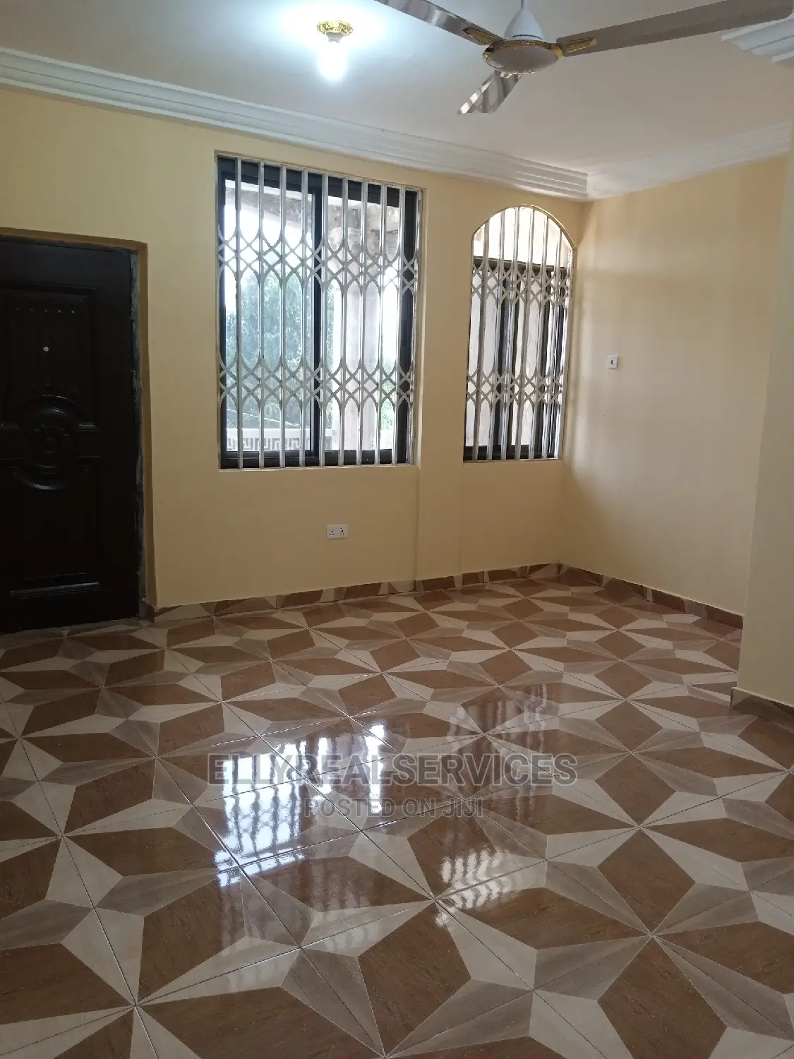 2bdrm Apartment in Elly Real Estate, Adenta for rent