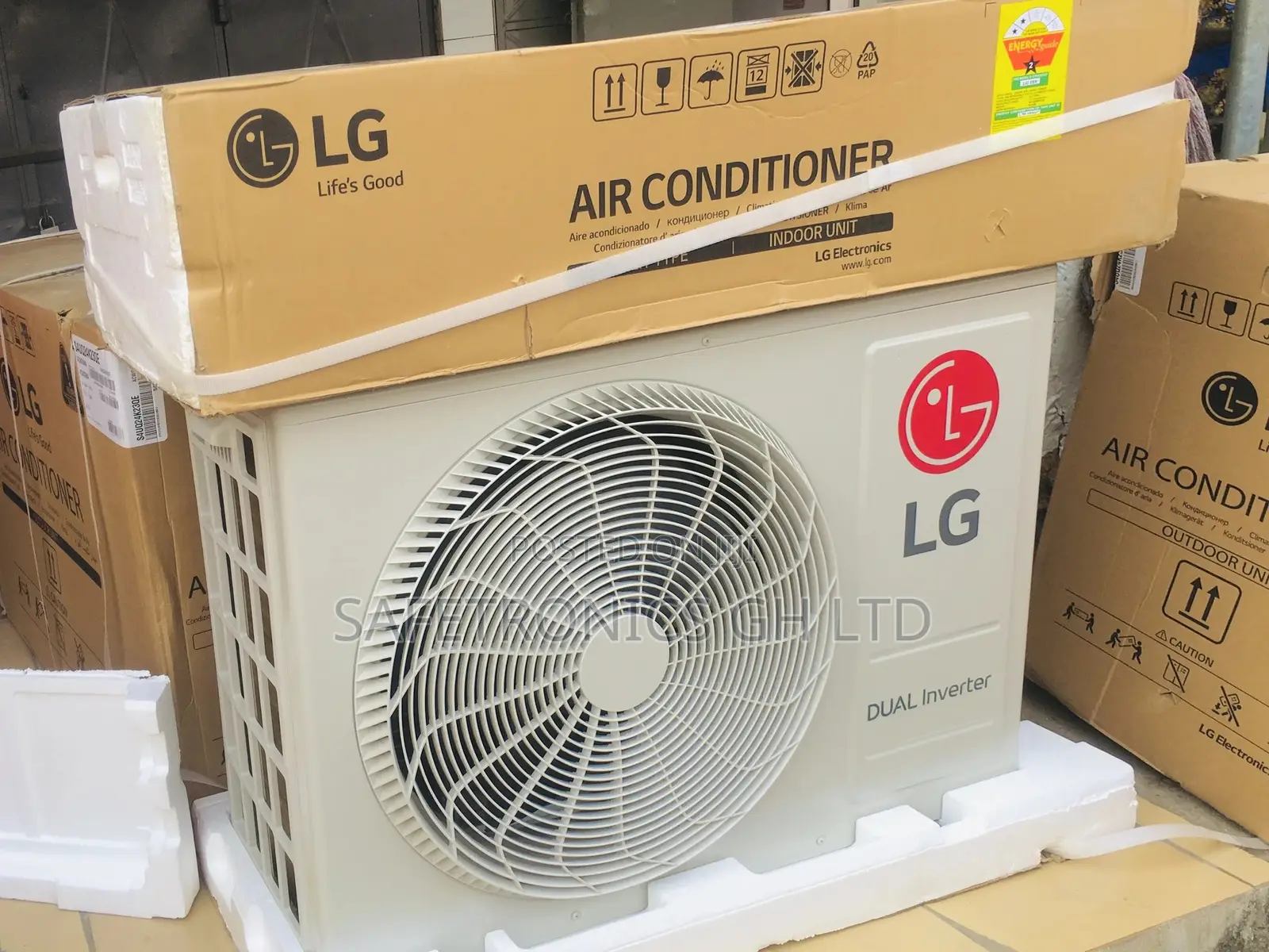 LG 1.5hp Non Inverter R410 Fast Cooling and Energy Saving