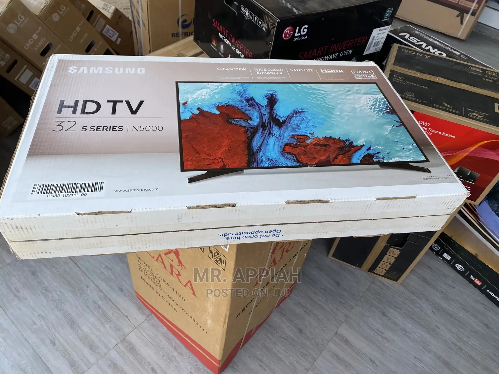 N5000 32 Inch Samsung Tv.