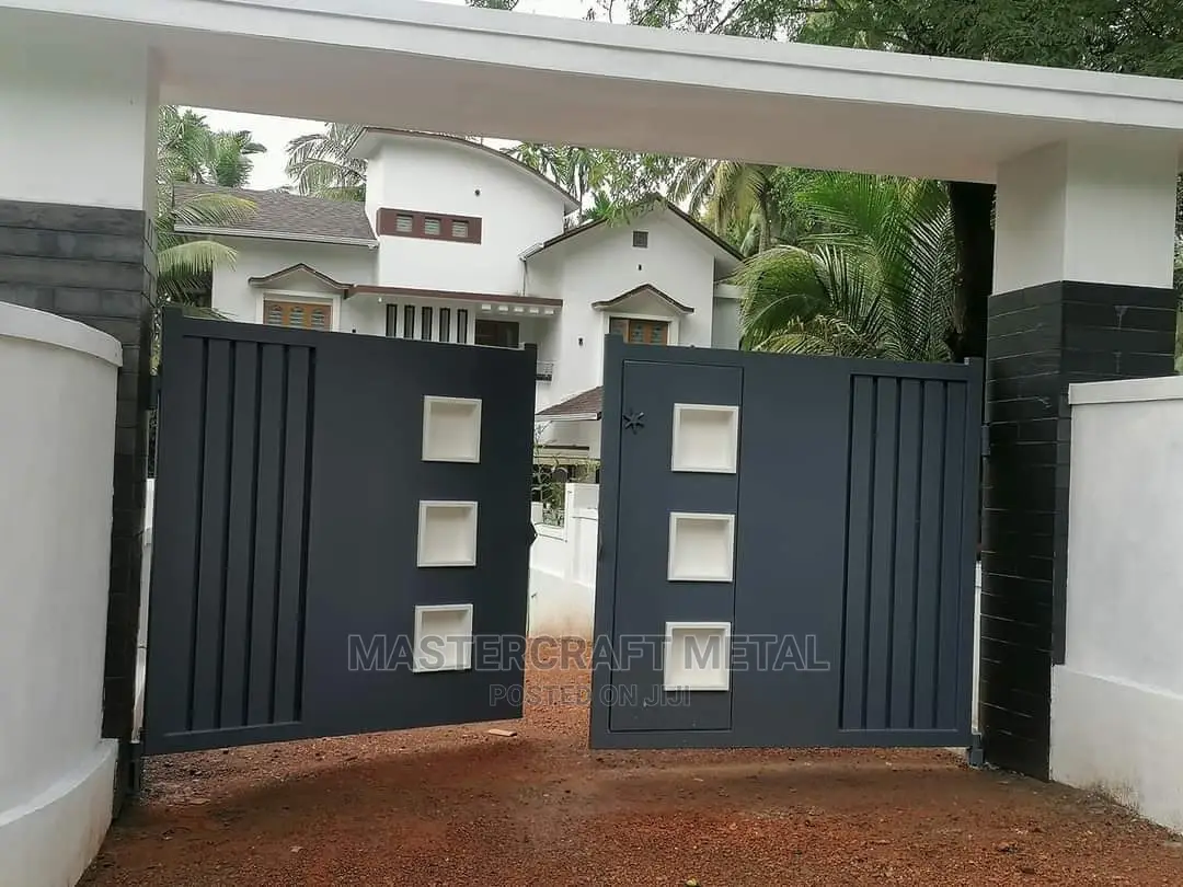 Strong Hing Door | Metal Gate With Hings for Sale