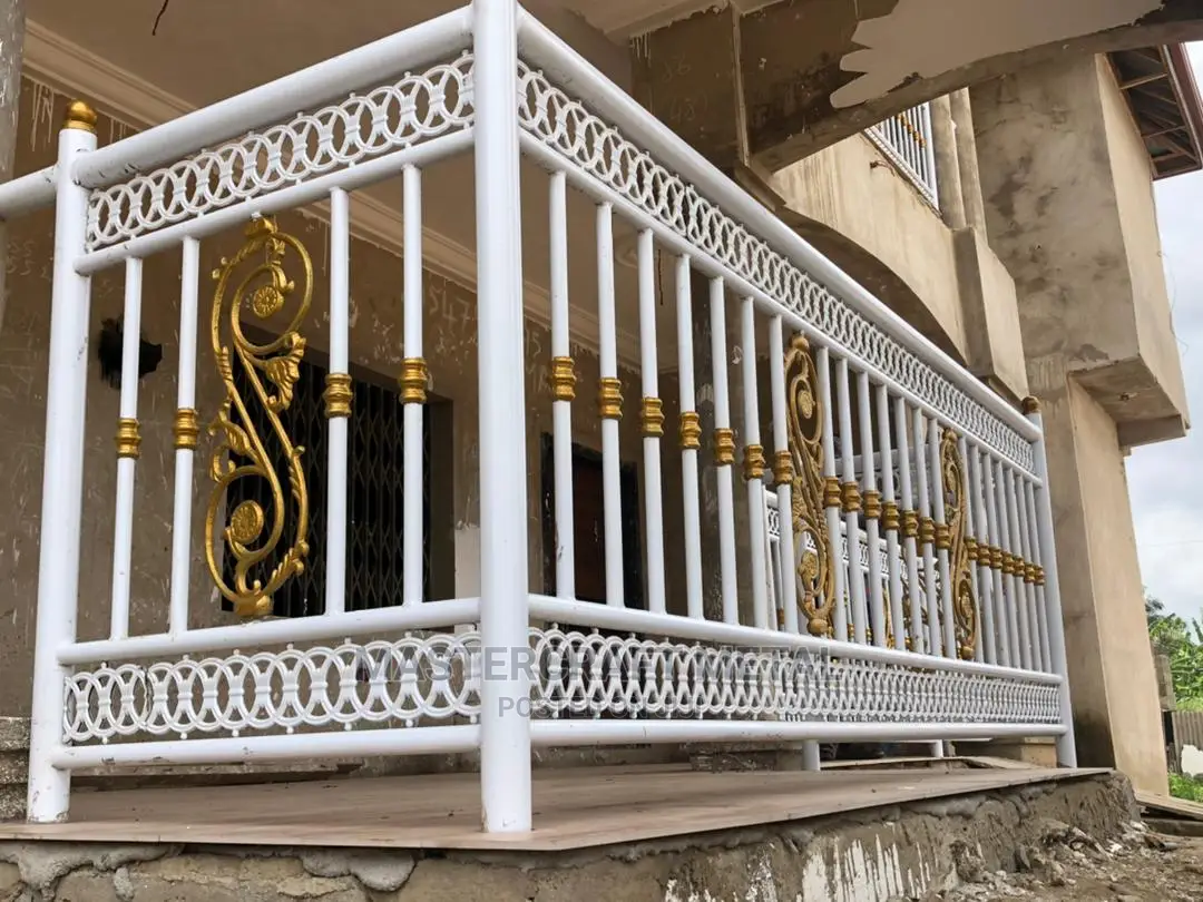 Beautiful Modern Design Balustrade | Quality Barristers
