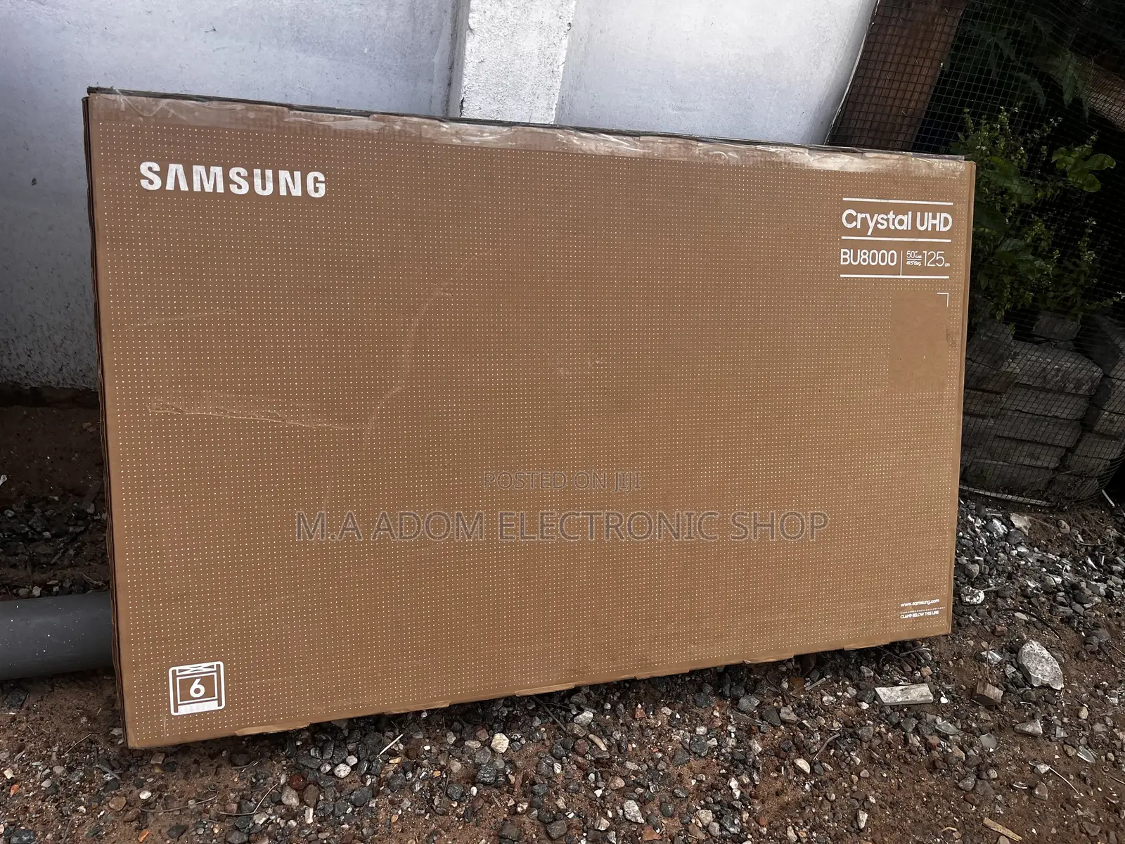 Smart Connectivity 50" BU8000 Crystal UHD Smart TV