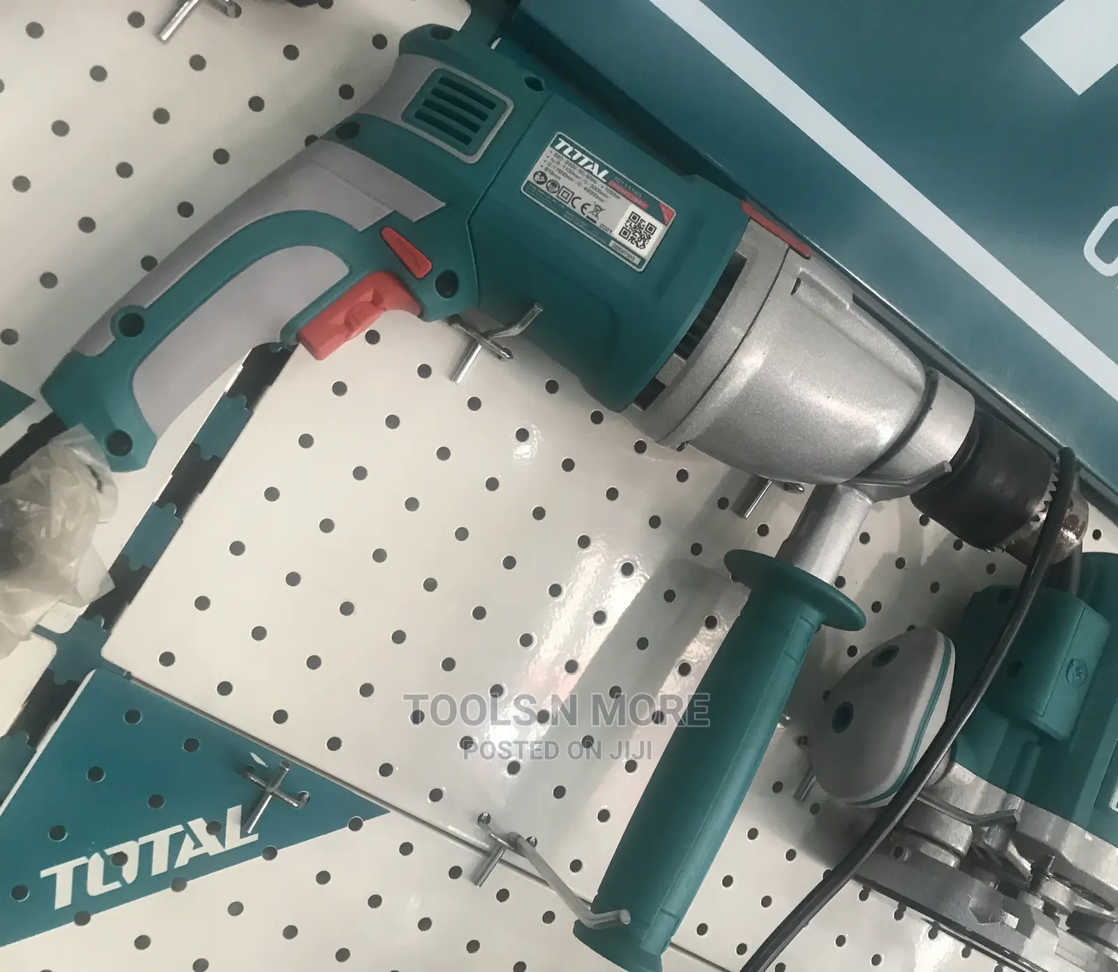 TOTAL Impact Drill (1050W)