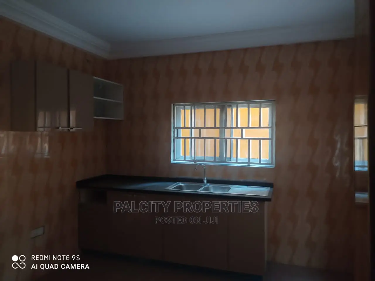 2bdrm Apartment in Atasamanso, Kumasi Metropolitan for Rent