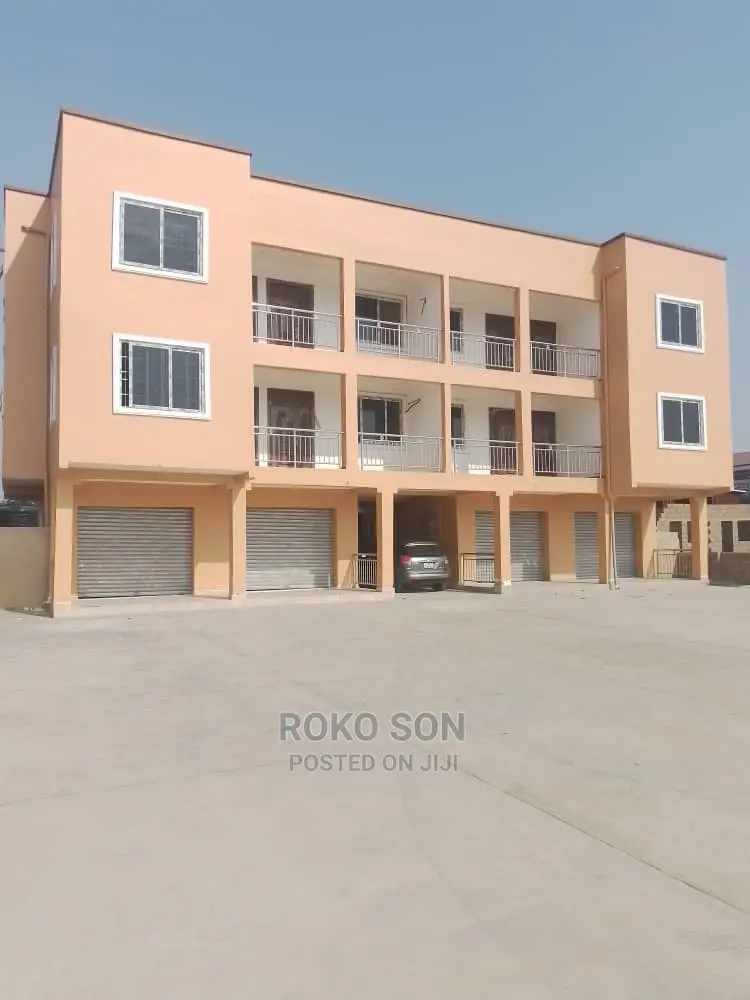 2bdrm Apartment in Dr Roko, Awoshie for rent