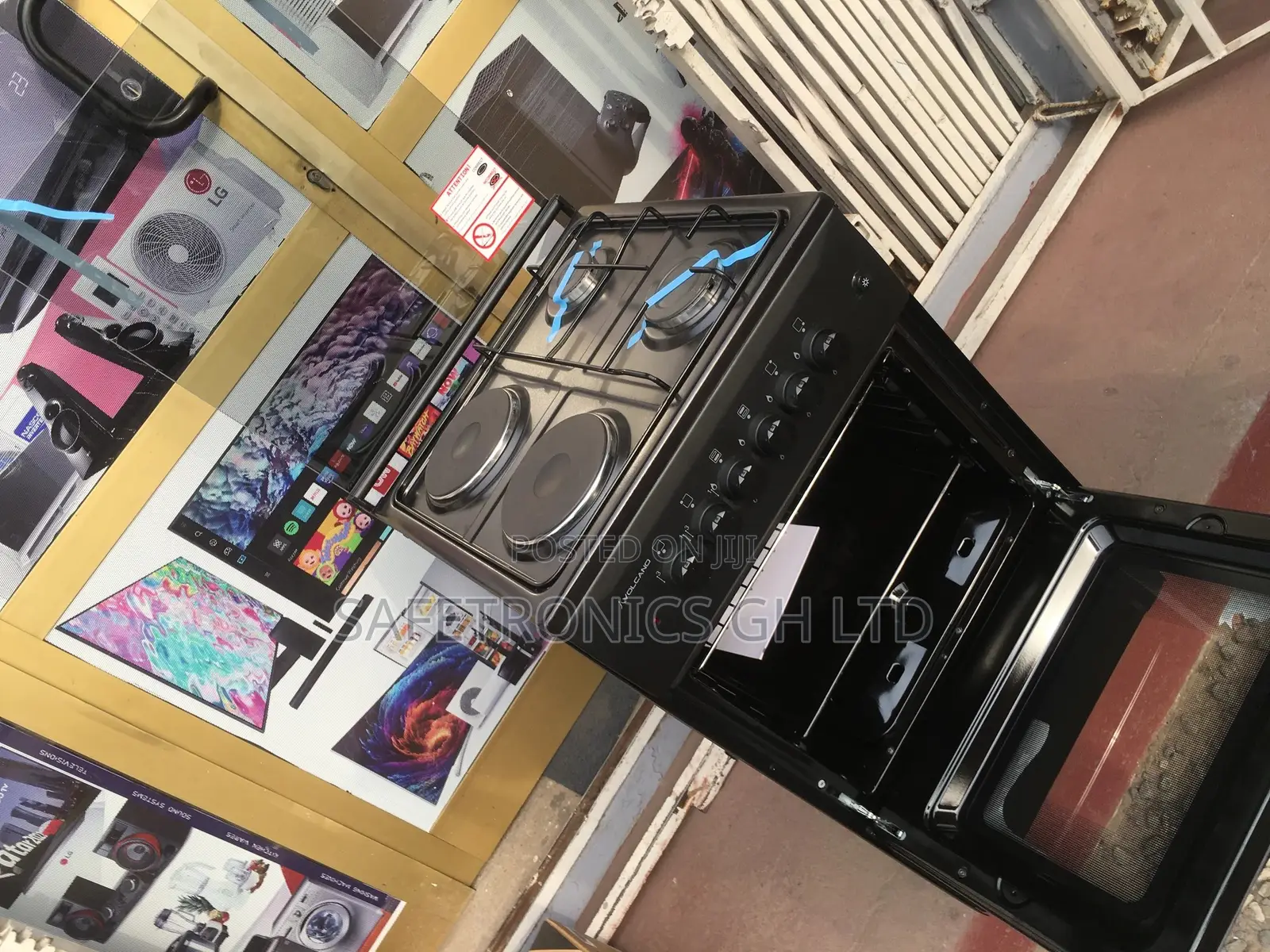 Volcano Black 4 Gas Burner 50×50 With Oven and Grill