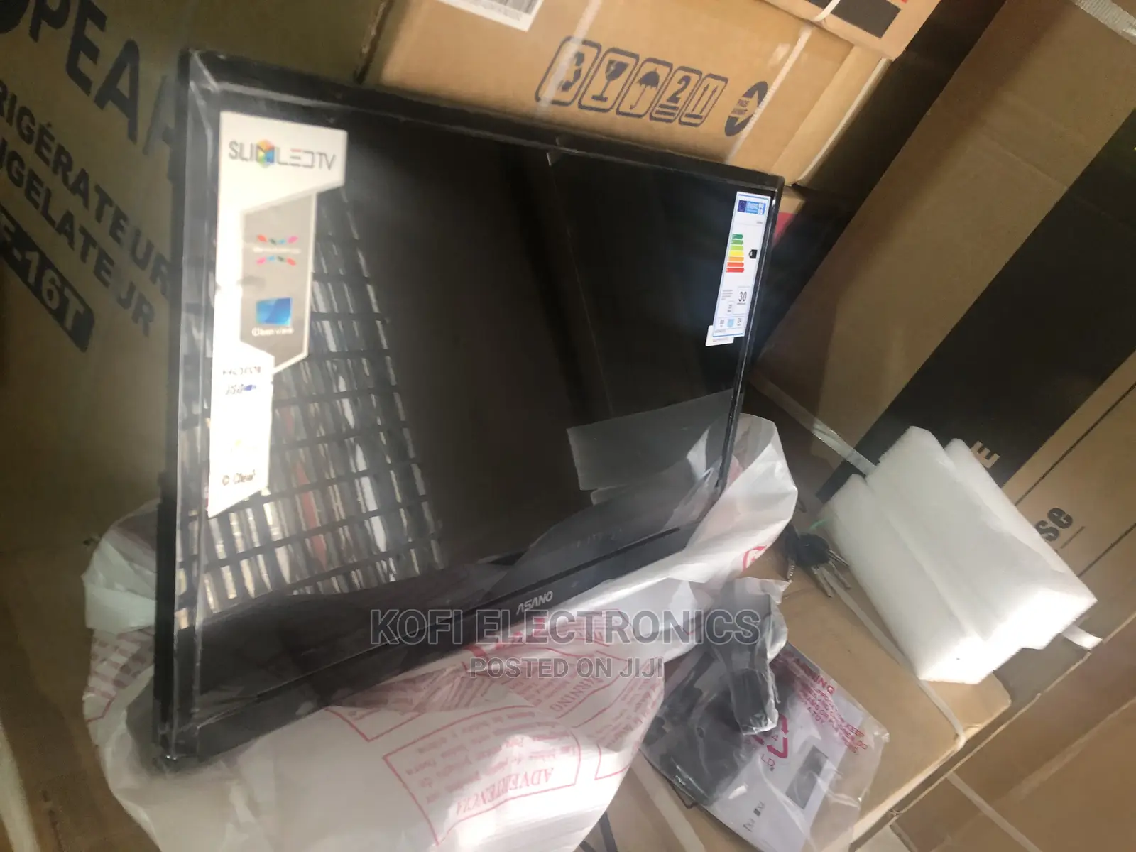 Enjoy Watching TV on Asano 24" Digital Satellite HD TV