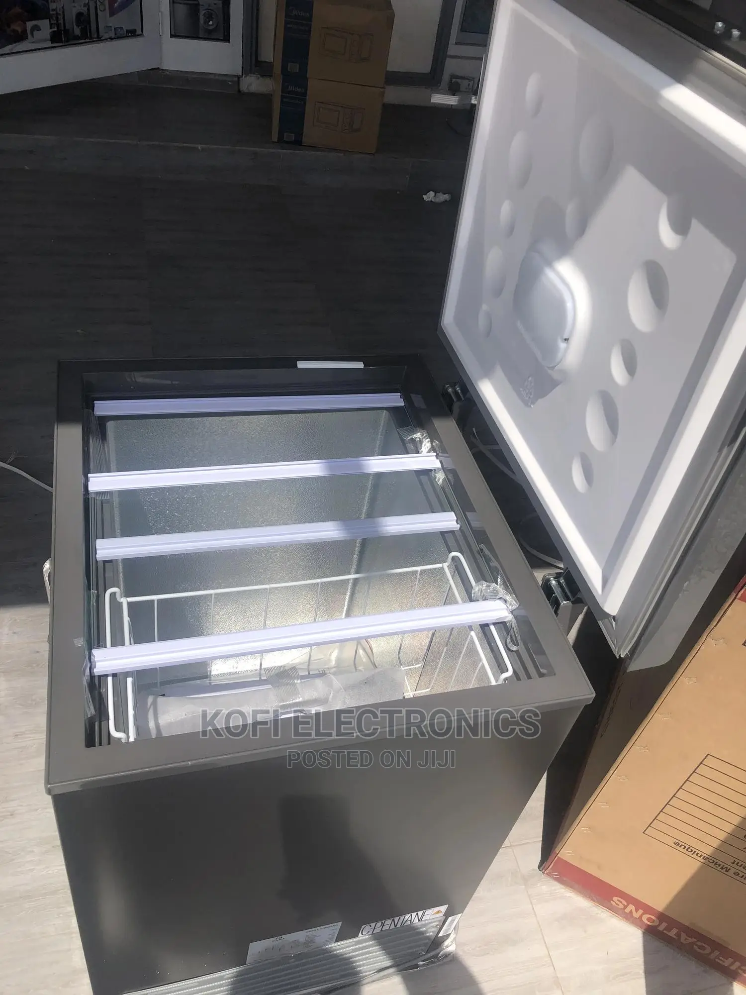 Zara Zara-cf-220 200 Litres Chest Freezer