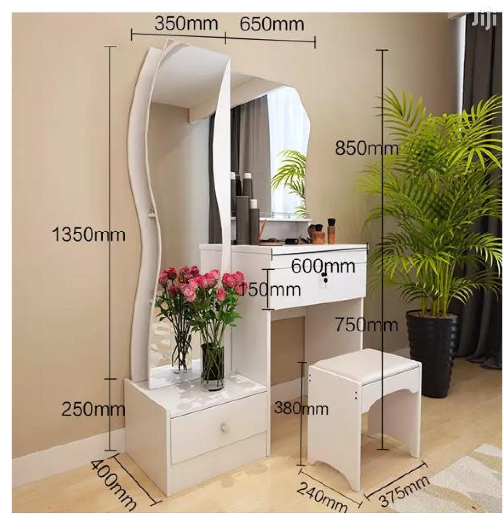 Nice Dresser With Mirror