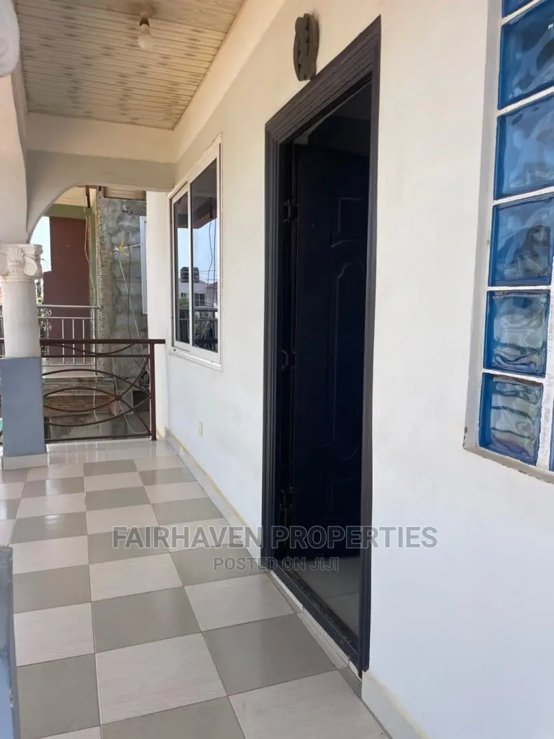 3bdrm House in Tseaddo, Teshie for Rent