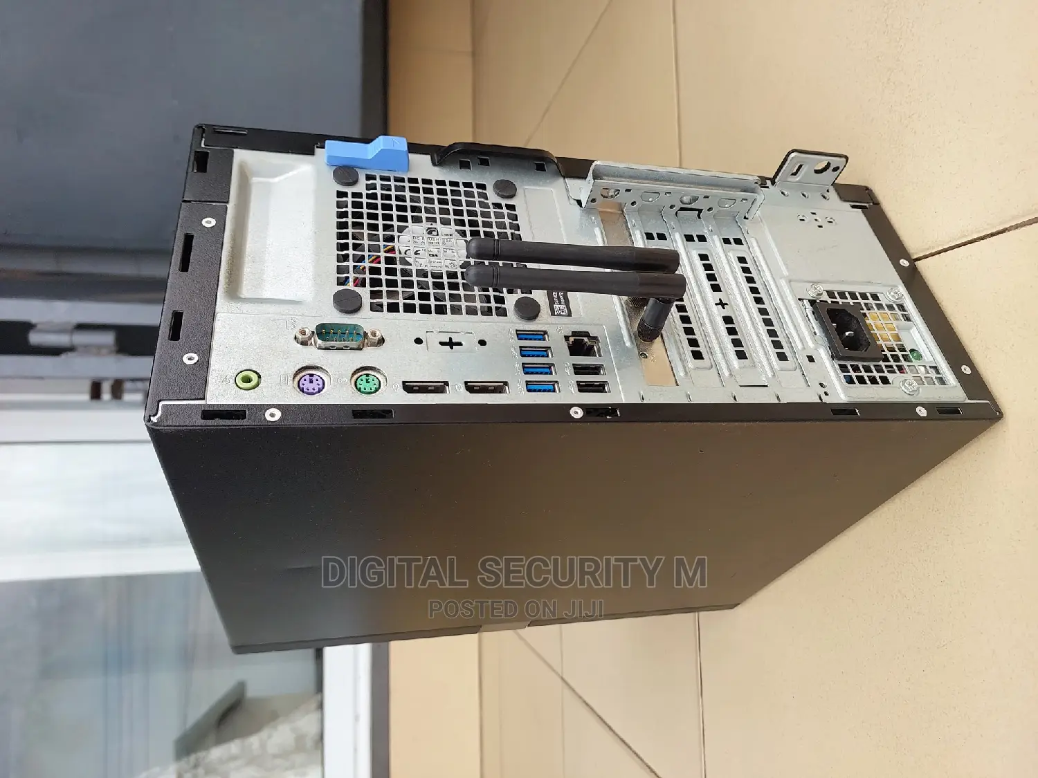 Desktop Computer Dell OptiPlex 7060 16GB Intel Core I7 HDD 1T