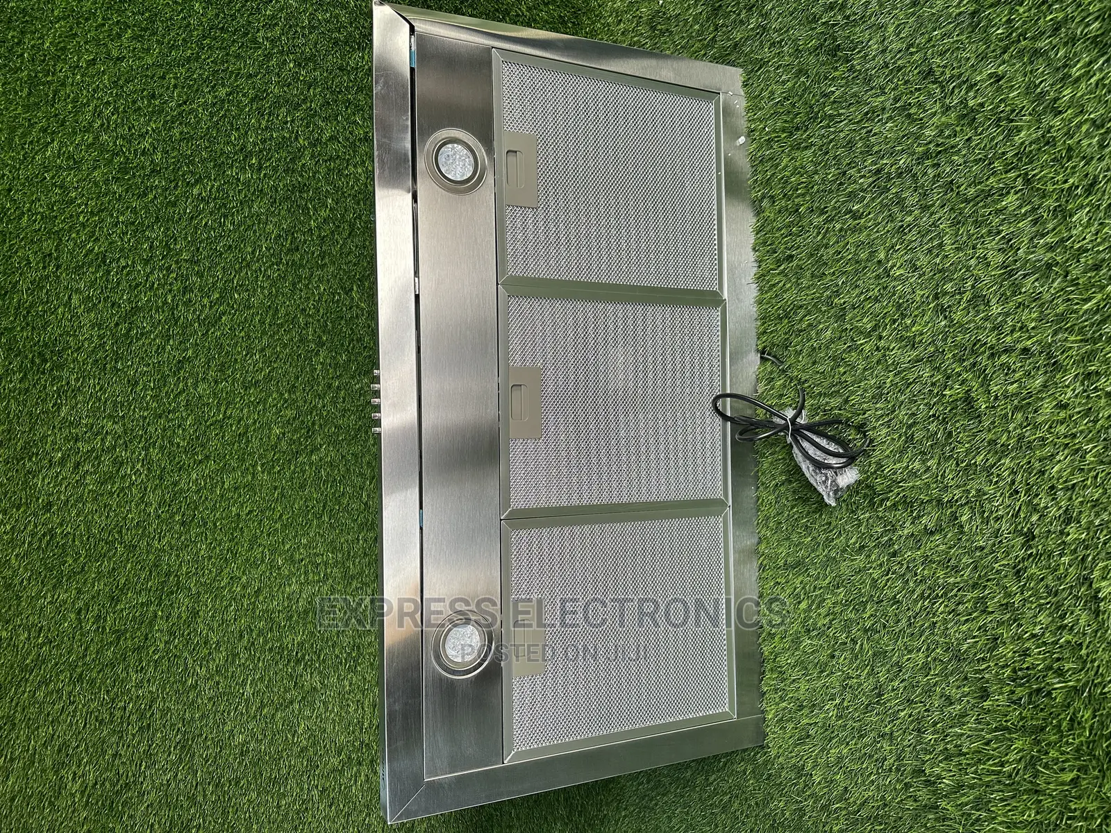 90M21 Best Deal Ever on Heat Extractor Built in Sliver