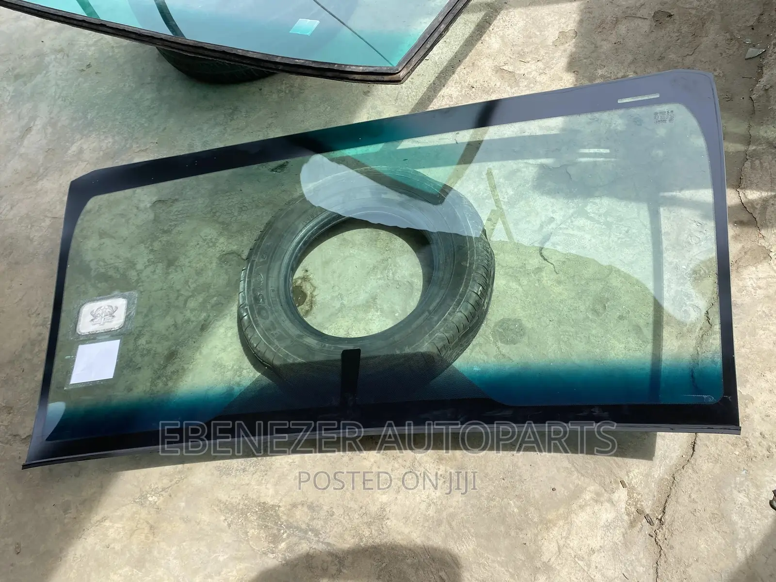 Land Cruiser Prado Windscreen