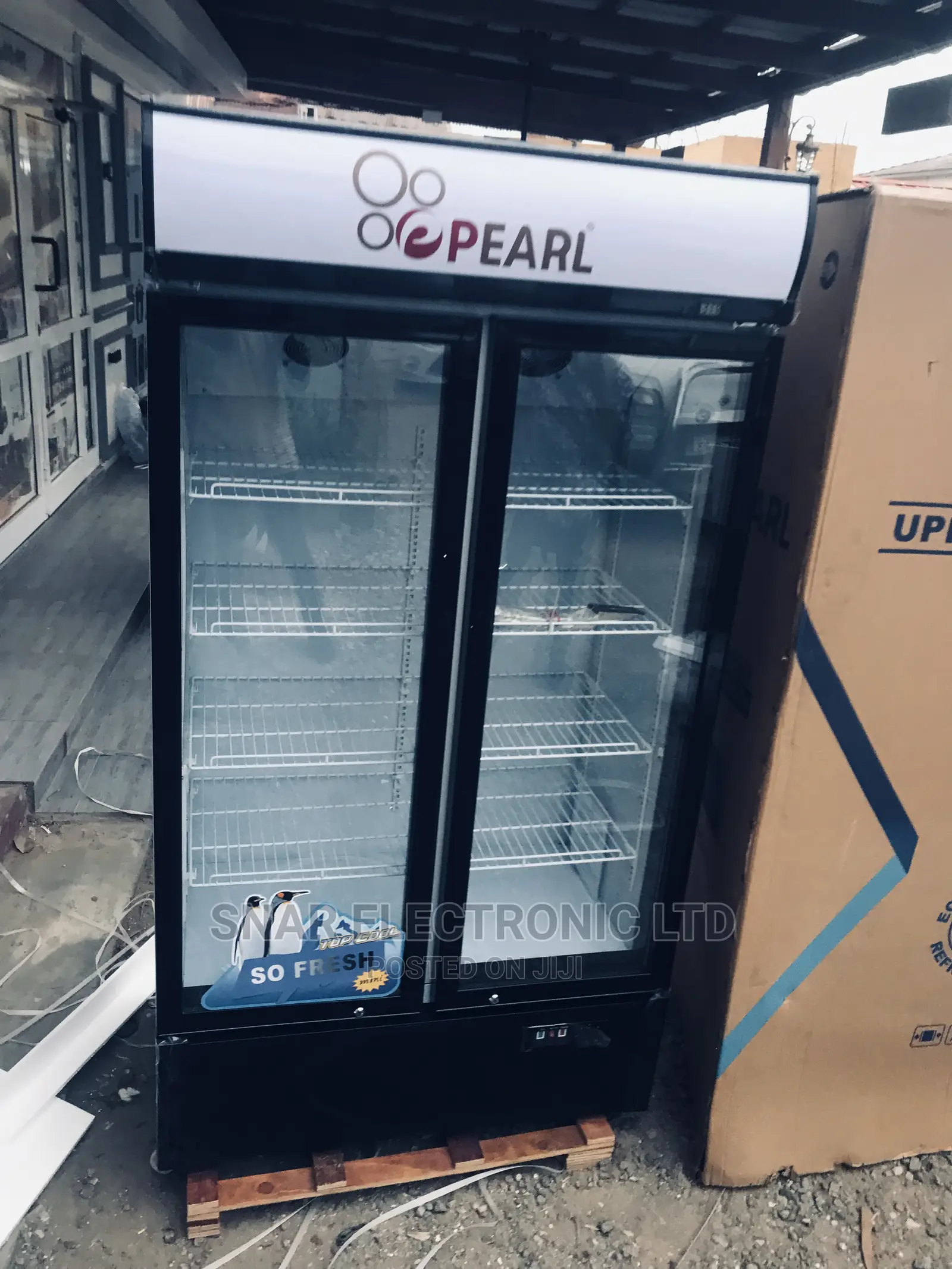 Newest Pearl 568liters Double Door Display Fridge / Beverage