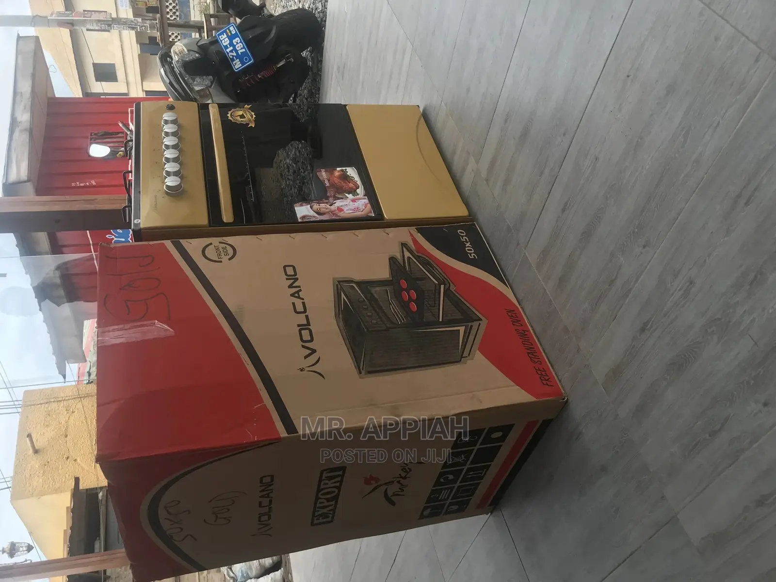 Quality Volcano 4 Burner With Oven and Grill 